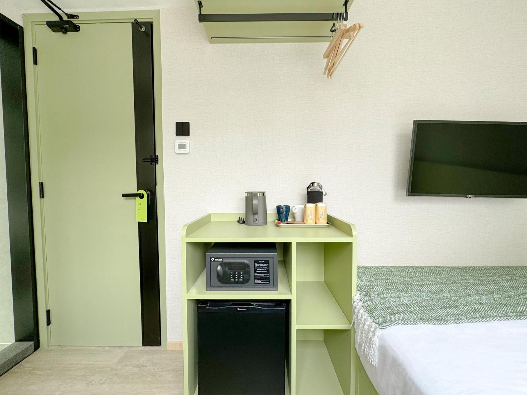 Urbanwood Hung Hom Hong Kong Exterior foto